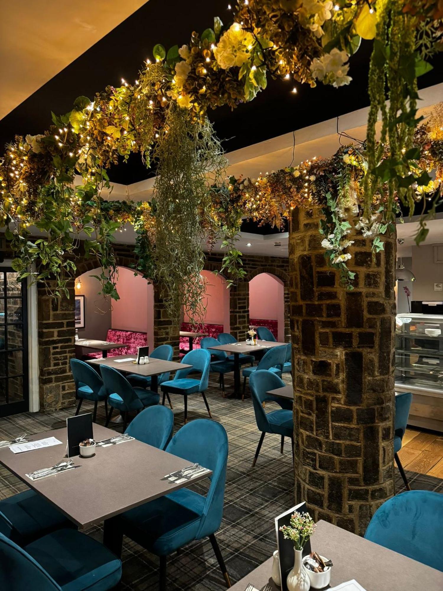 Chequers Inn ฮาร์โรเกต ภายนอก รูปภาพ