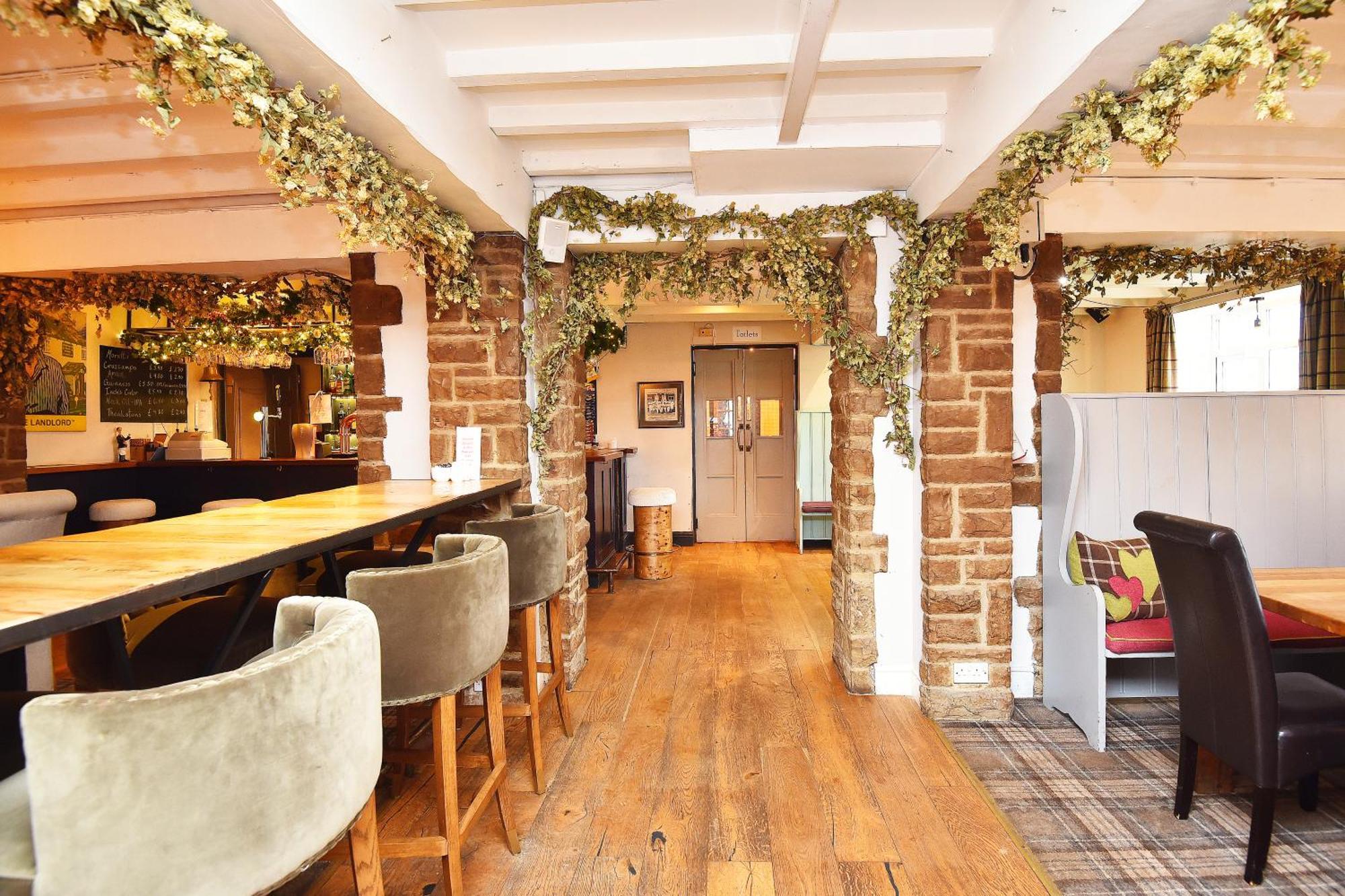 Chequers Inn ฮาร์โรเกต ภายนอก รูปภาพ