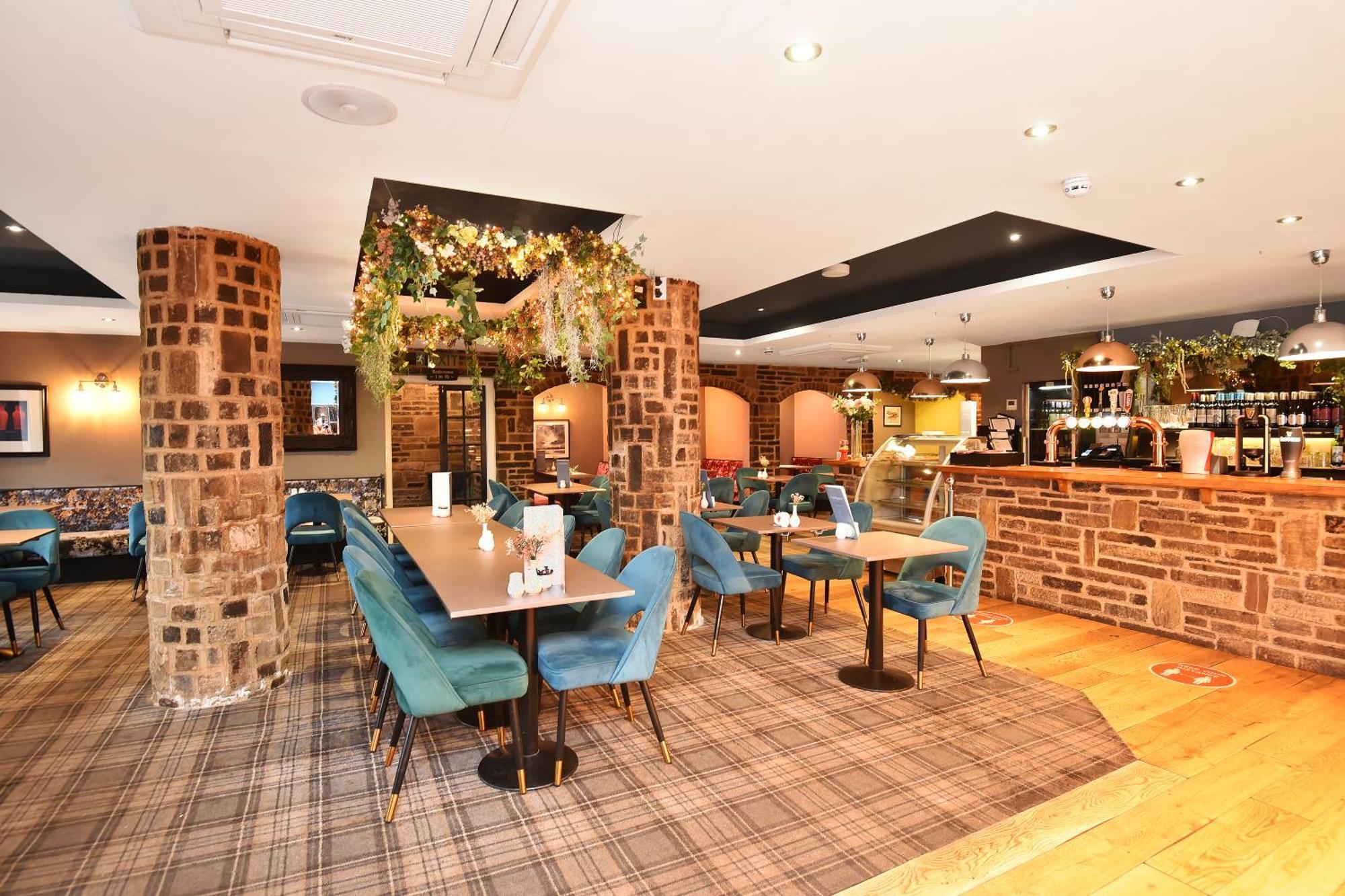 Chequers Inn ฮาร์โรเกต ภายนอก รูปภาพ
